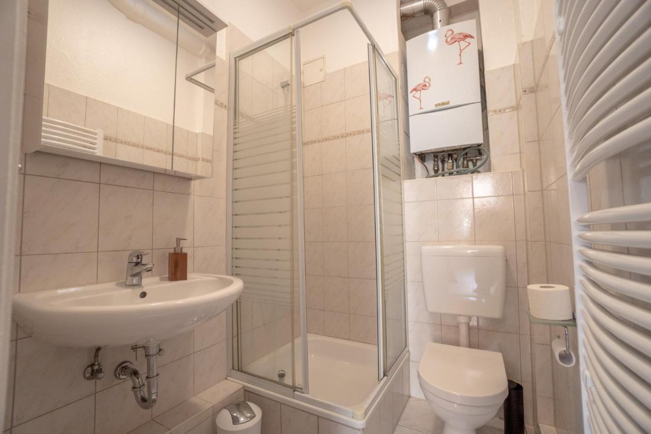 "Purple Chill" Super Zentrale Ferienwohnung Hbf-Messe-Buergerweide-Citygate-Ovb Arena BRE المظهر الخارجي الصورة