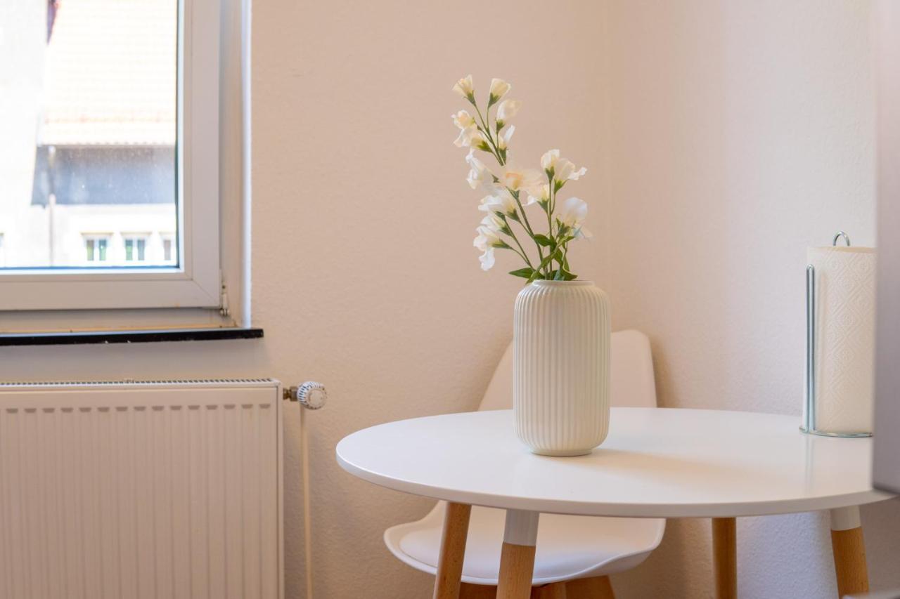 "Purple Chill" Super Zentrale Ferienwohnung Hbf-Messe-Buergerweide-Citygate-Ovb Arena BRE المظهر الخارجي الصورة